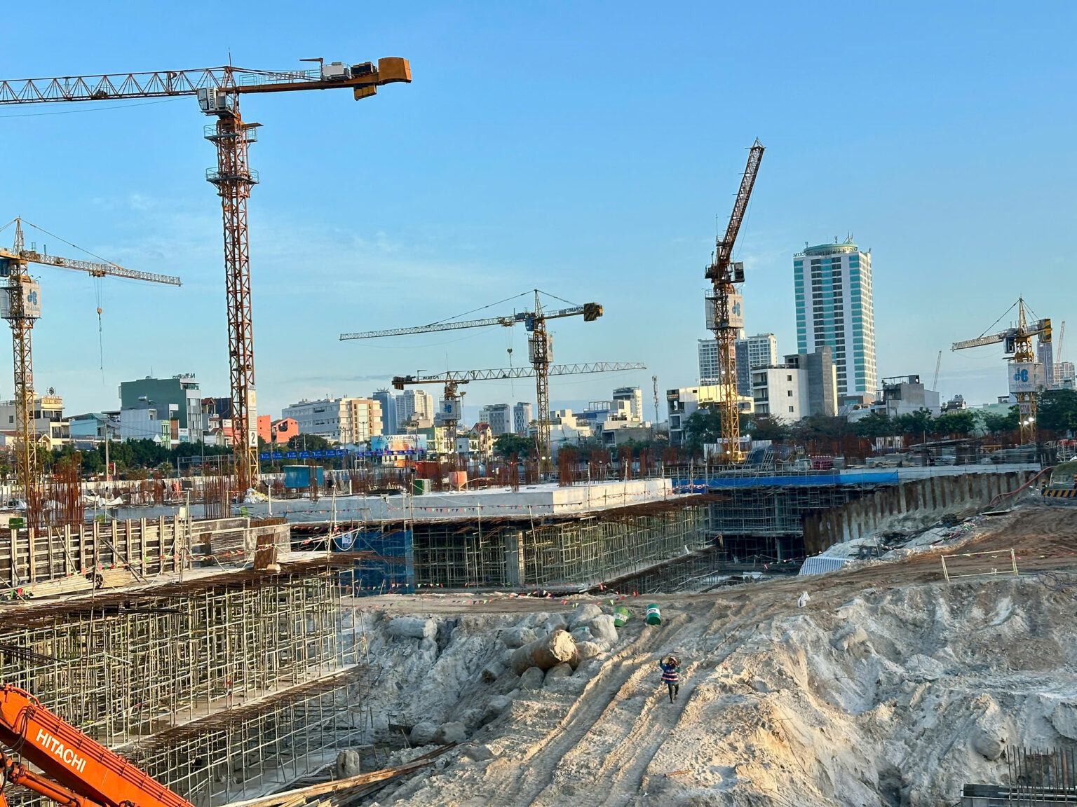 tiến độ dự án capital square Đà nẴng 4